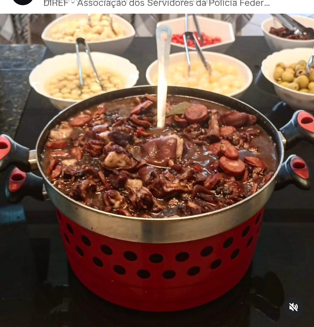 Pratos do Restaurante Cerrado
